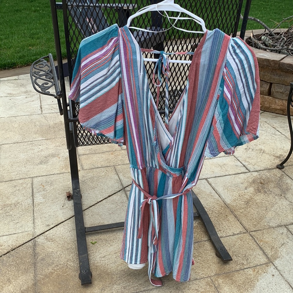 Romper - Picture 3 of 4